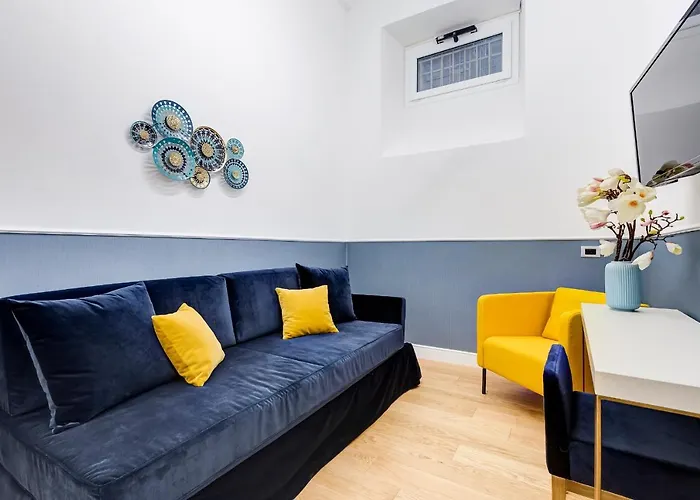 Glamour Studio - Spanish Steps